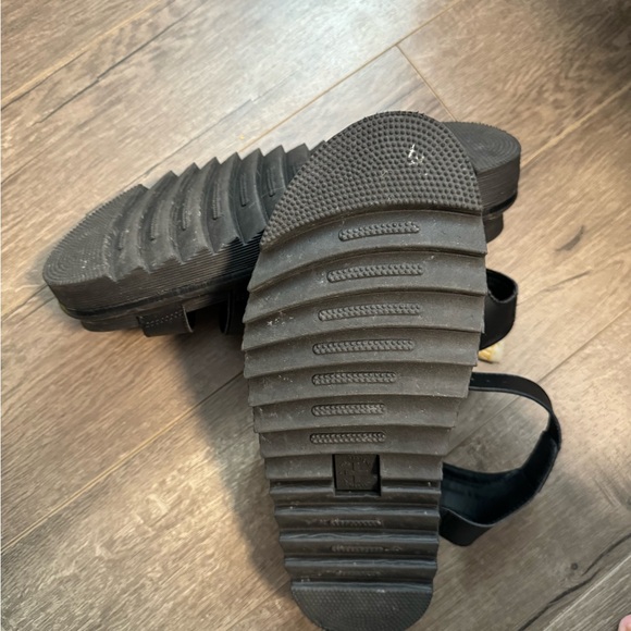 DOC MARTEN sandals NEW - Picture 2 of 4
